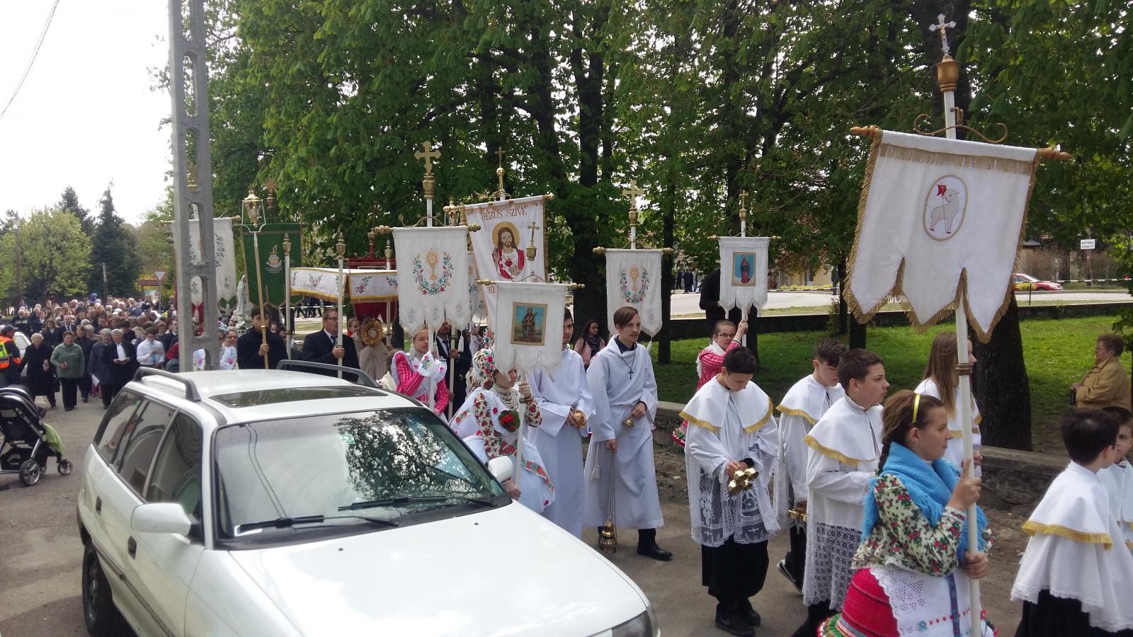 Fotogaléria Veľká noc v nedeľu v Bujáku (MR), Húsvét vasárnap Buják községben, 16.4.2017 (14) Veľká noc v nedeľu v Bujáku (MR), Húsvét vasárnap Buják községben, 16.4.2017